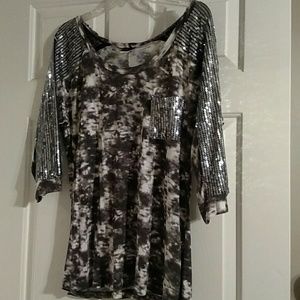 Daytrip 3/4 sleeve tie die